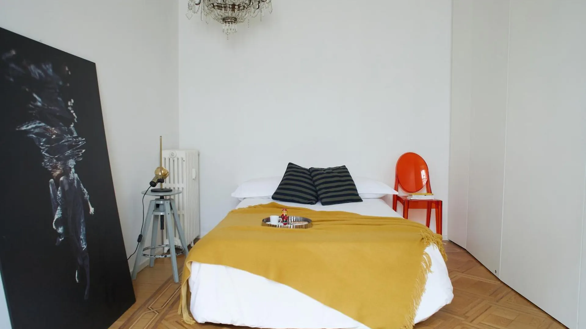 Design Apartment - Zona Bocconi Milan