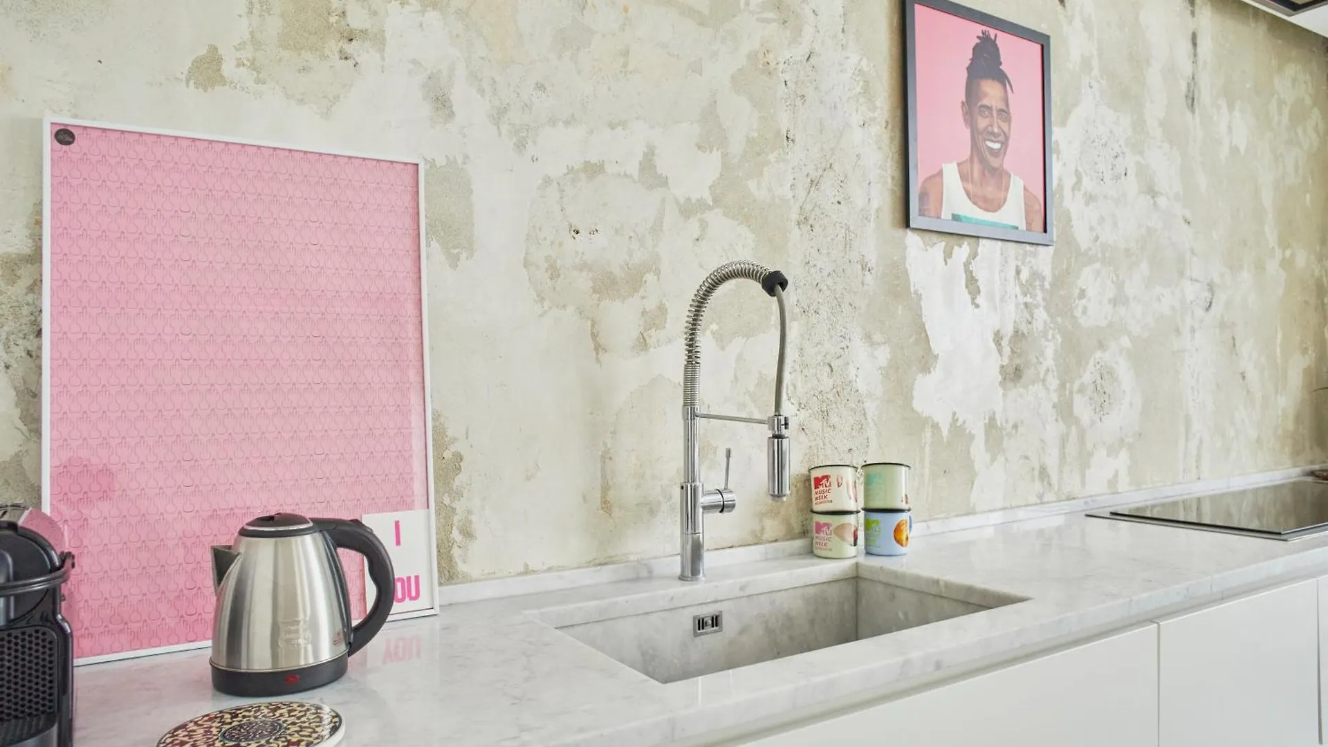 Design Apartment - Zona Bocconi Milan
