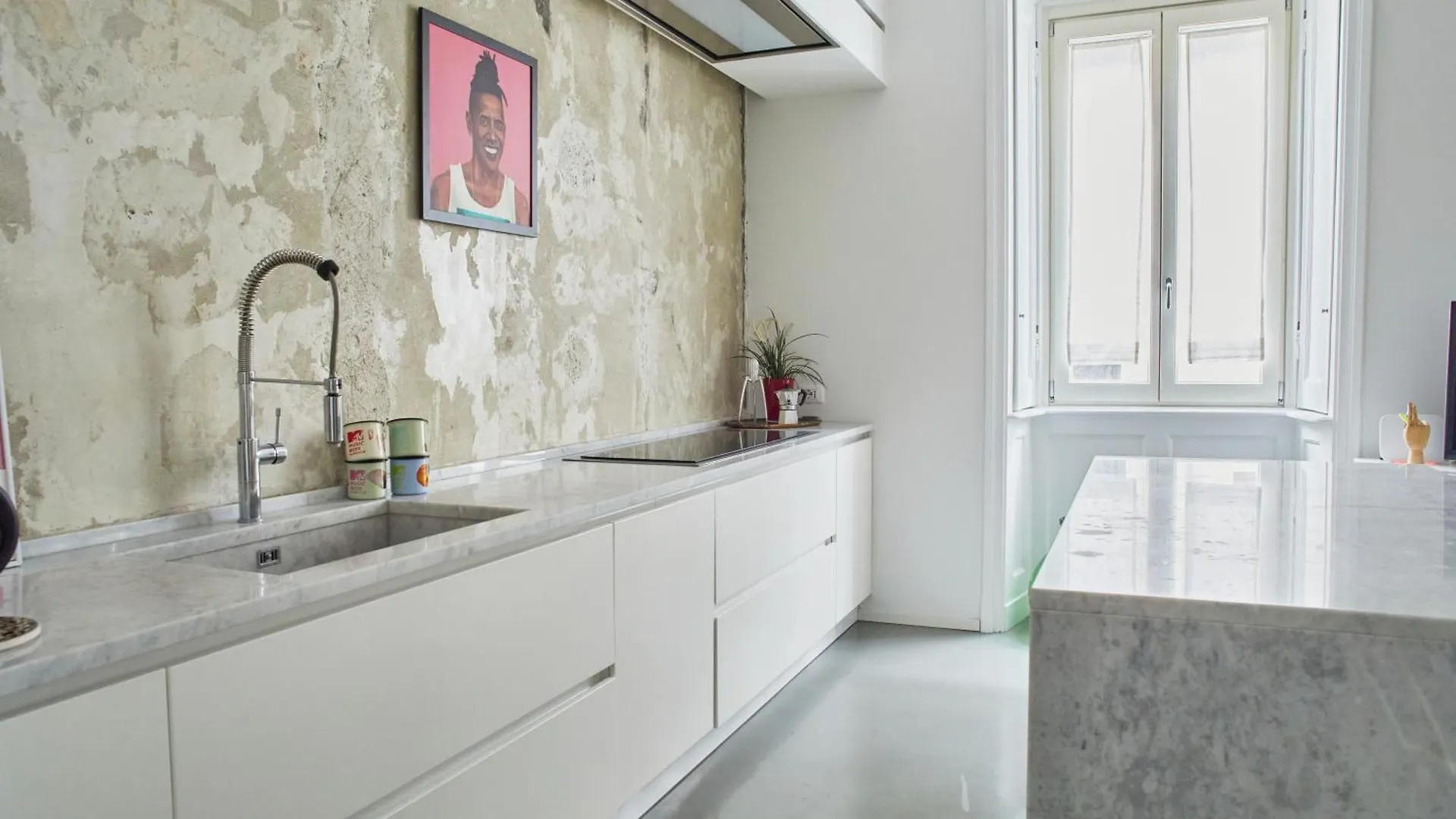Design Apartment - Zona Bocconi Milan