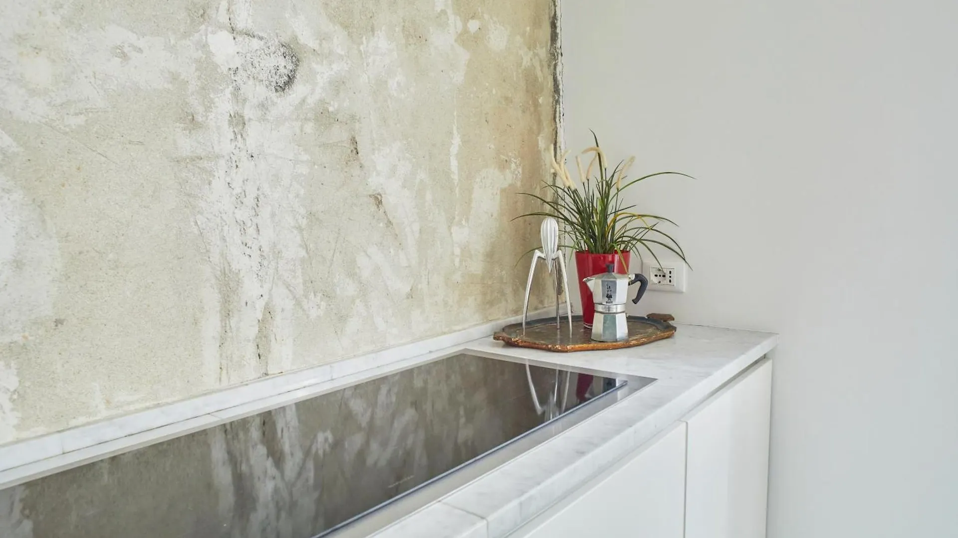 Design Apartment - Zona Bocconi Milaan