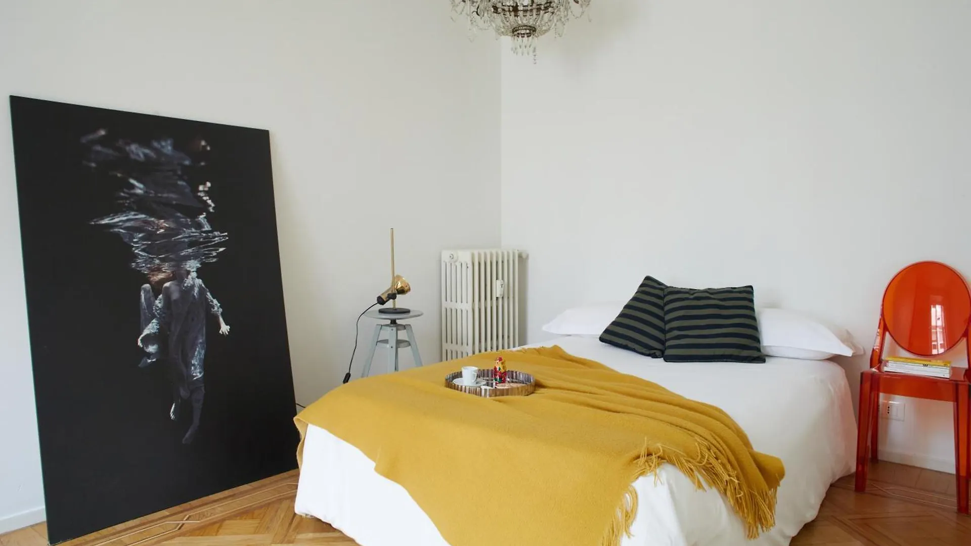 Design Apartment - Zona Bocconi Milano 0*,  Italien
